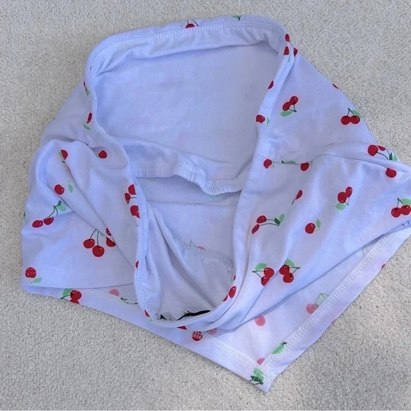 Cherry Girl Summer Soft Cherry Print Bandana Tube Top w/ Built-In Shelf Bra / M - Picture 5 of 5
